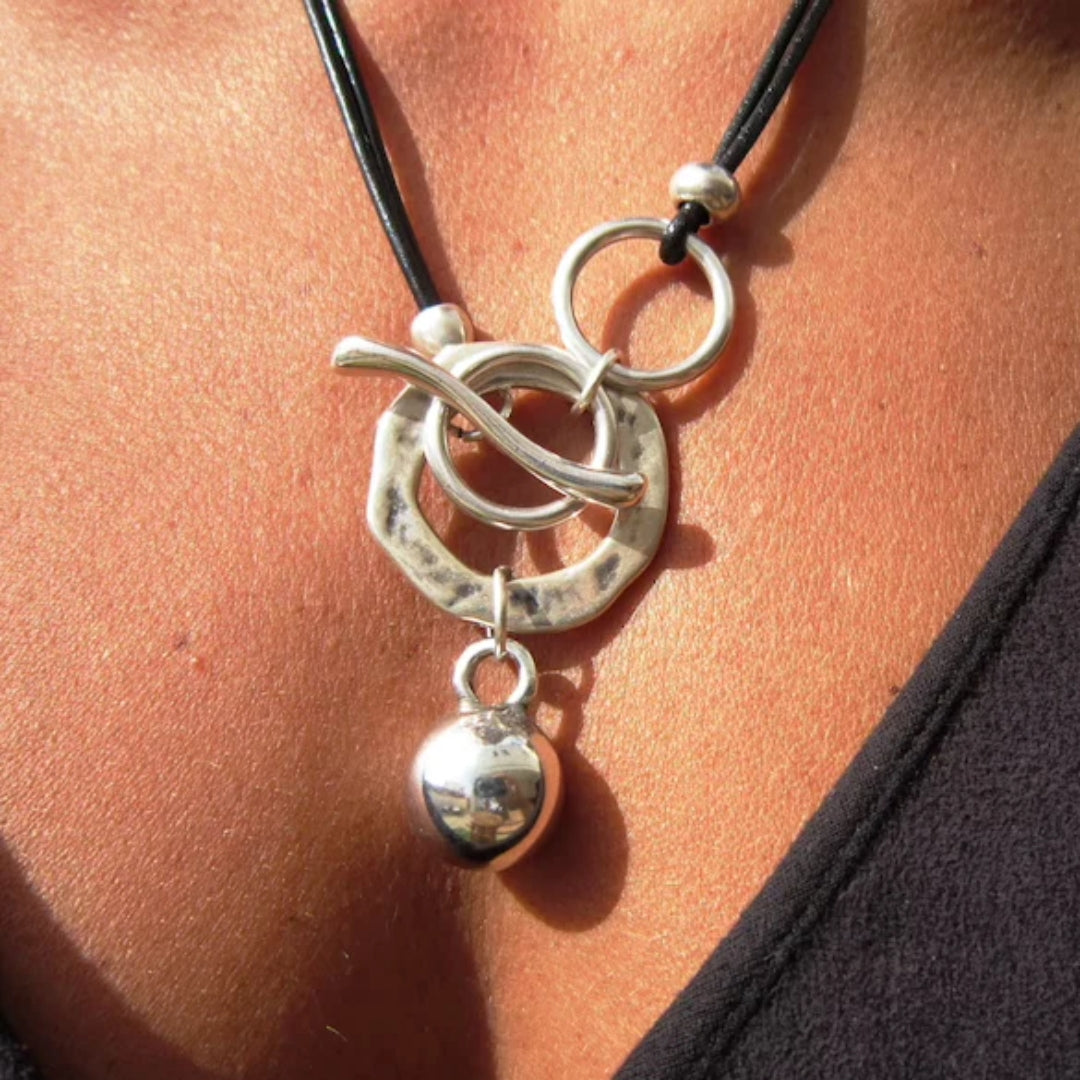 Timeless Silver Vintage Necklace